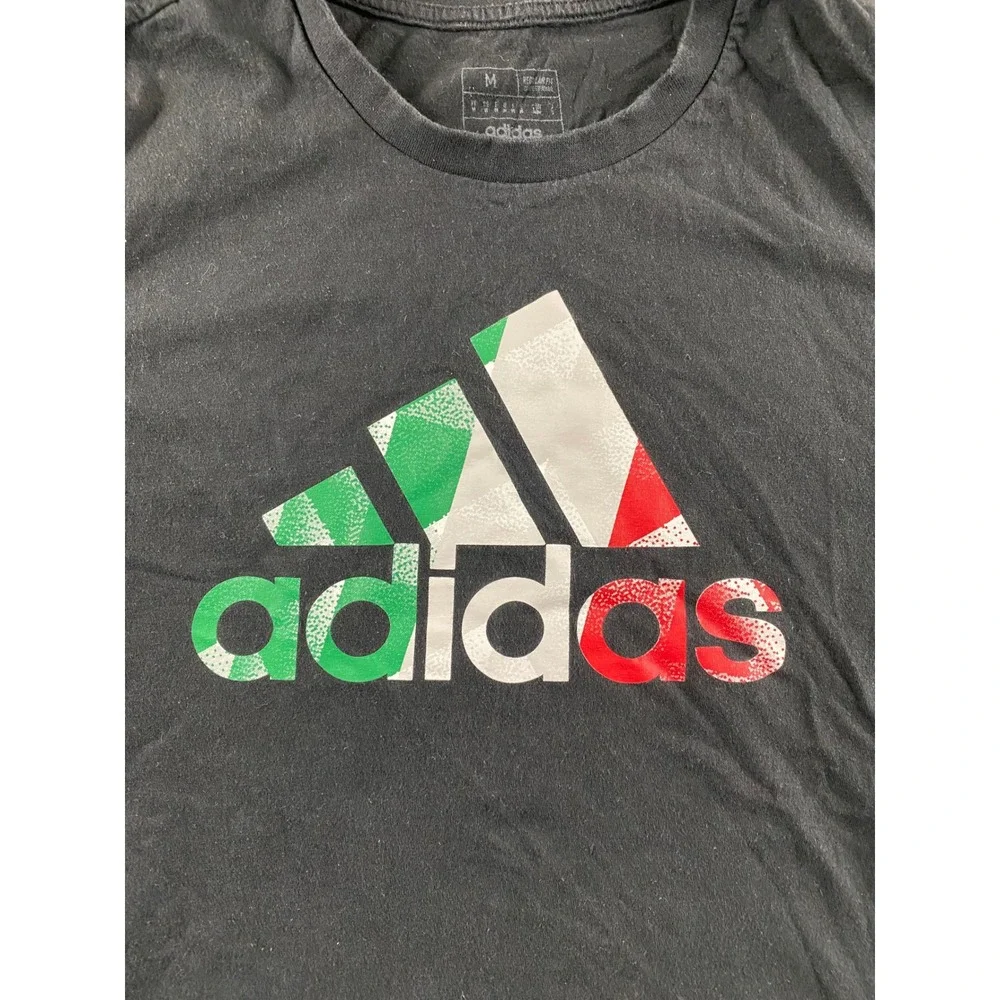 Adidas Mens Graphic Logo T-Shirt Black Green White Red Flag Colors Size M